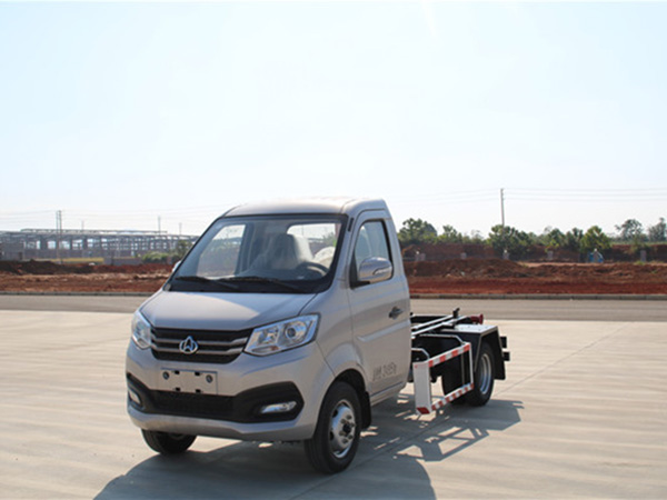 CLE5032ZXX6SC型车厢可卸式垃圾车